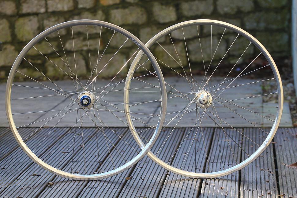 Retro 2024 700c wheelset